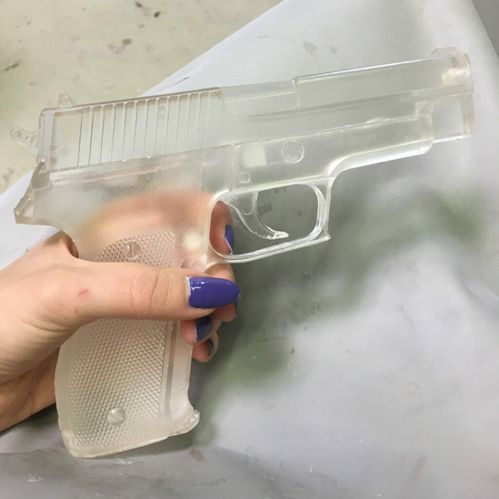 DINA ZAITEV hold my gun 14 Sig Sauer P226 replica, epoxy resin, colored plaster, February 2021